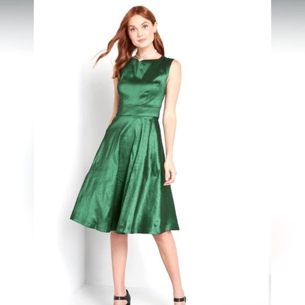 ModCloth Fantastic Satin Sleeveless Fit and Flare Midi Dress In Green
